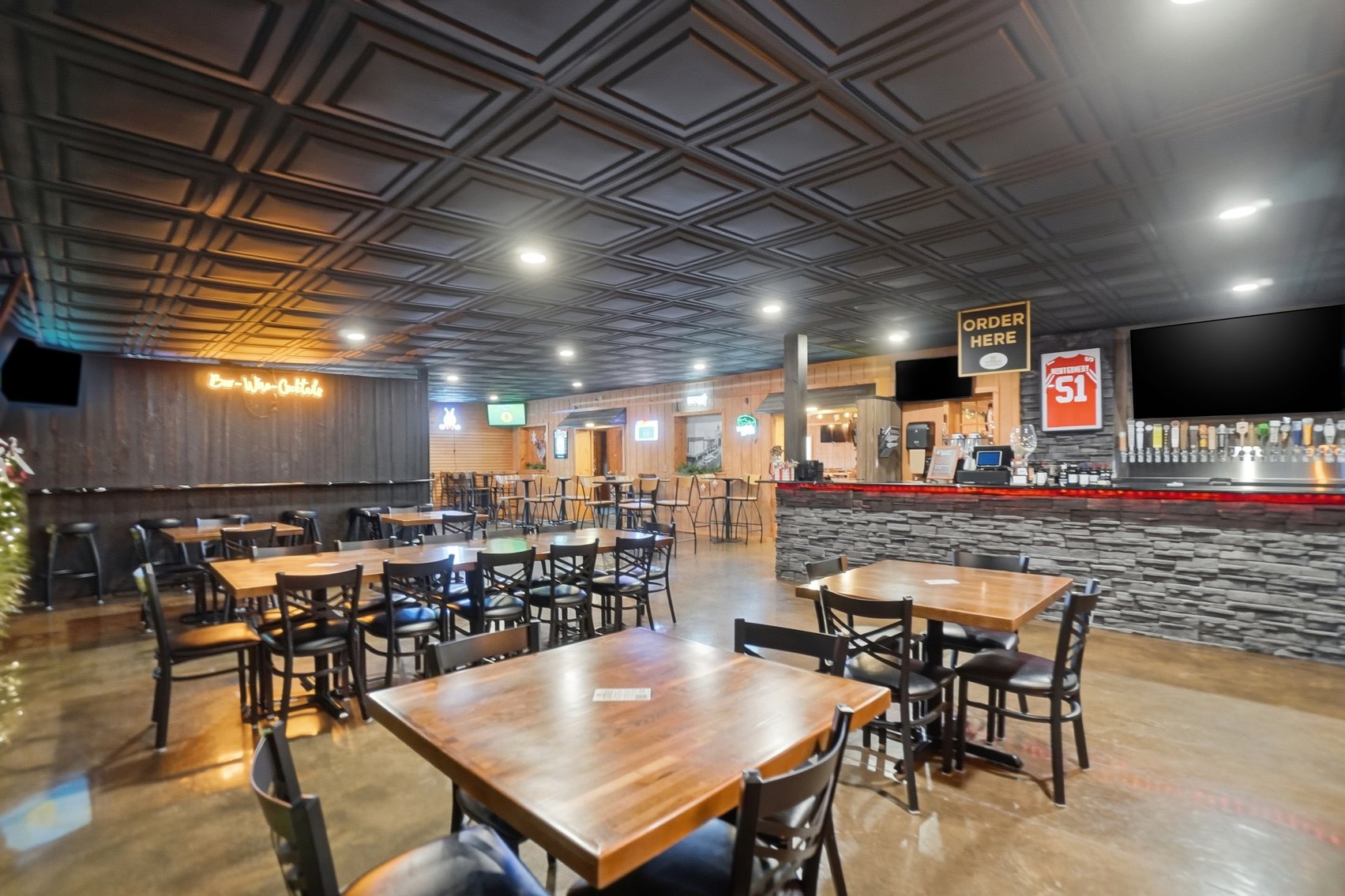 Image for TURN-KEY BUSINESS AUCTION! 2330 Bright Rd