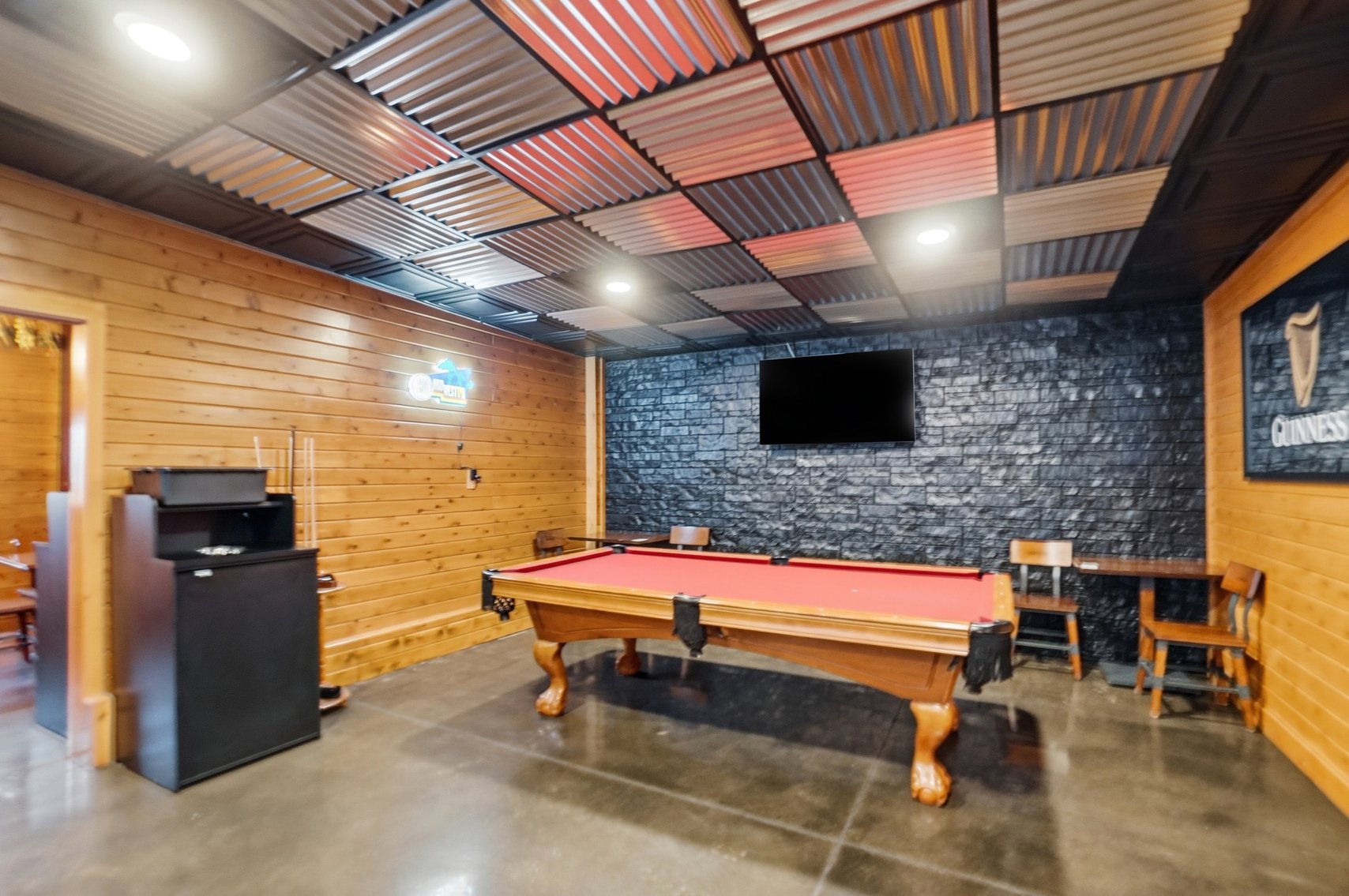 Image for TURN-KEY BUSINESS AUCTION! 2330 Bright Rd