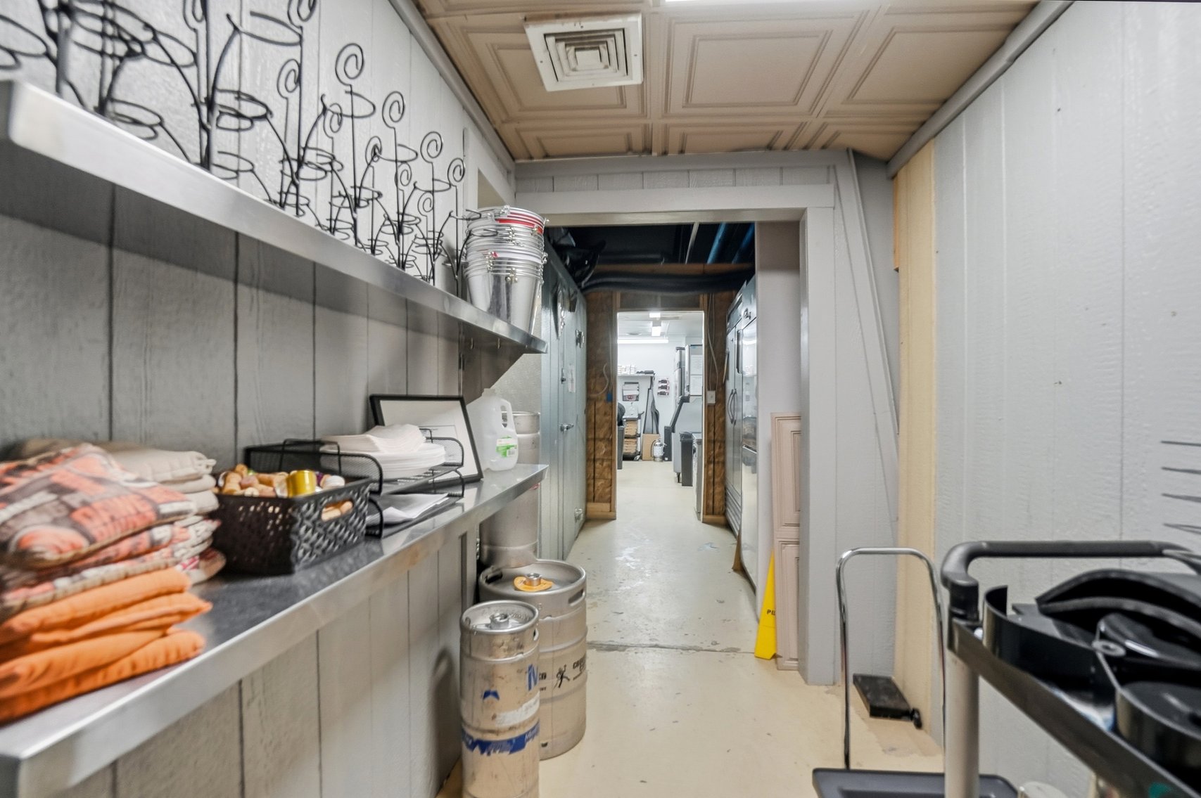 Image for TURN-KEY BUSINESS AUCTION! 2330 Bright Rd