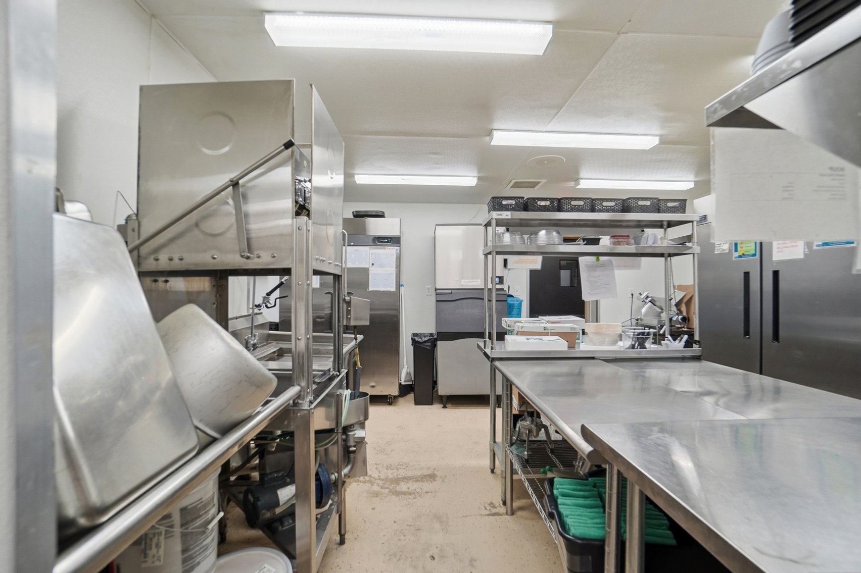 Image for TURN-KEY BUSINESS AUCTION! 2330 Bright Rd