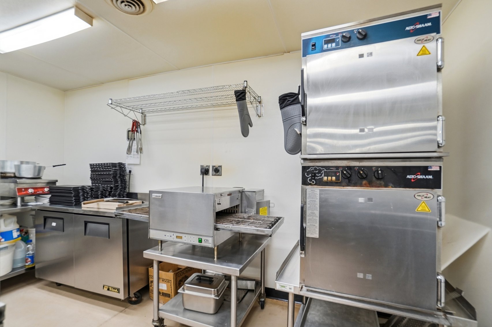 Image for TURN-KEY BUSINESS AUCTION! 2330 Bright Rd