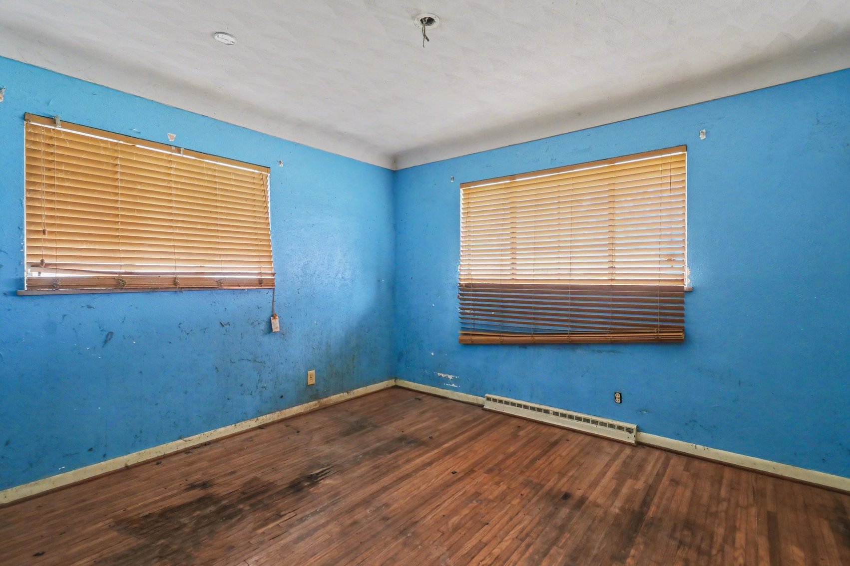 Image for SOLD PRIOR TO AUCTION! ! 2208 Valleybrook Dr