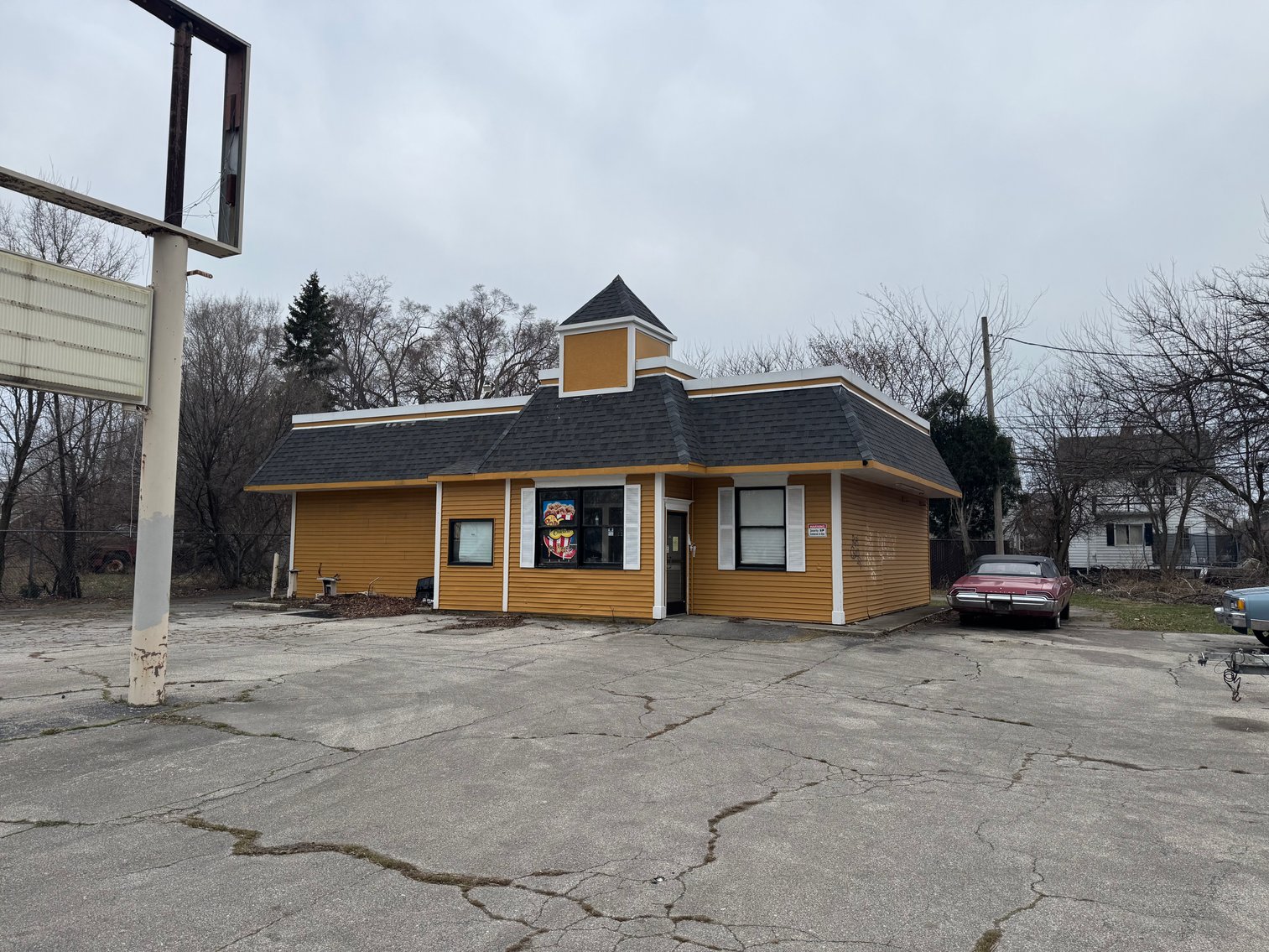 Image for MINIMUM BID AUCTION $29,000! 3407 Stickney Ave