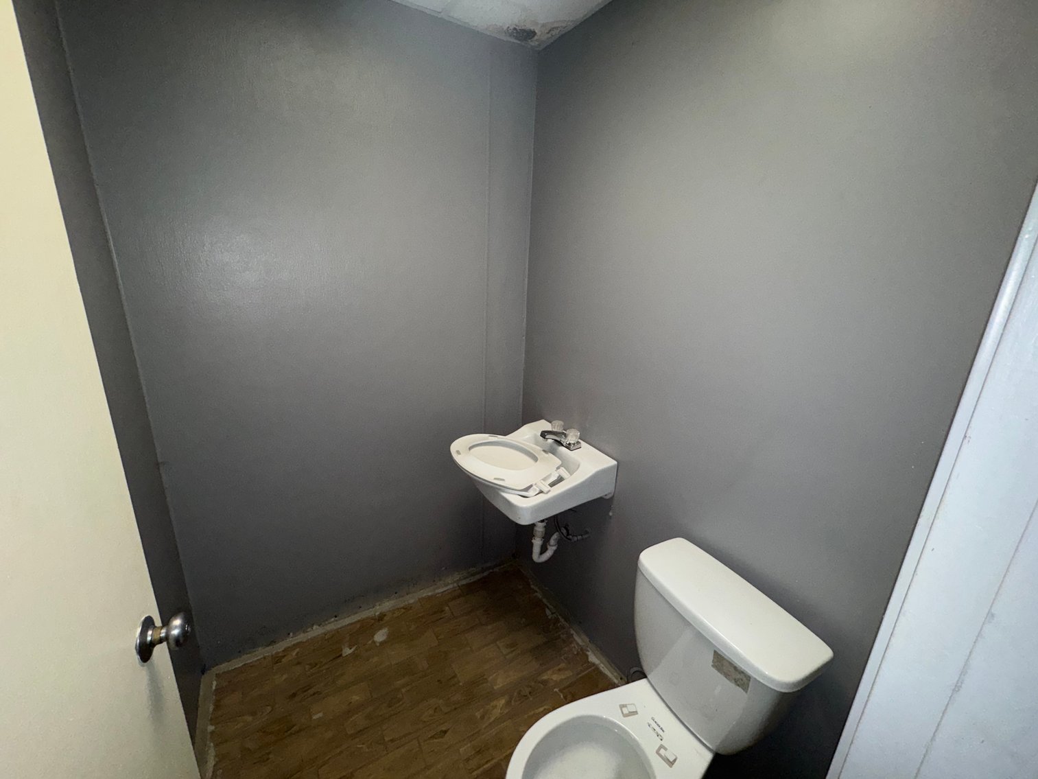 Image for MINIMUM BID AUCTION $29,000! 3407 Stickney Ave