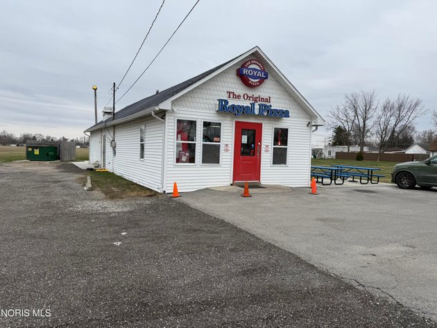 Image for Turn Key Business Auction! The Orginal Royal Pizza