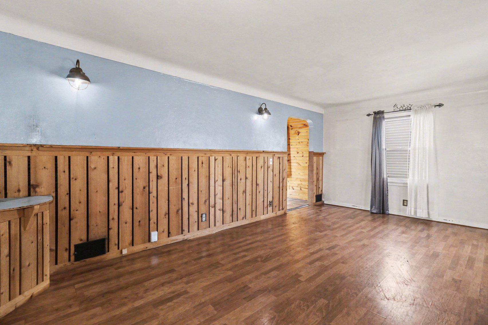 Image for MINIMUM BID AUCTION $39,000! 936 Atlantic Ave