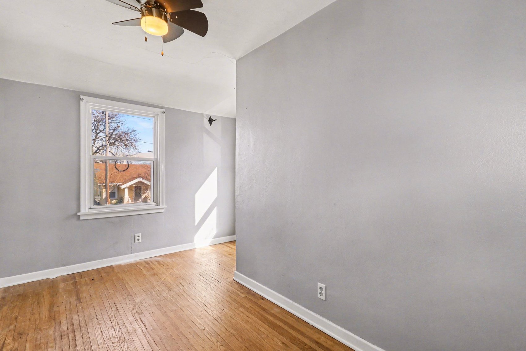 Image for MINIMUM BID AUCTION $39,000! 936 Atlantic Ave