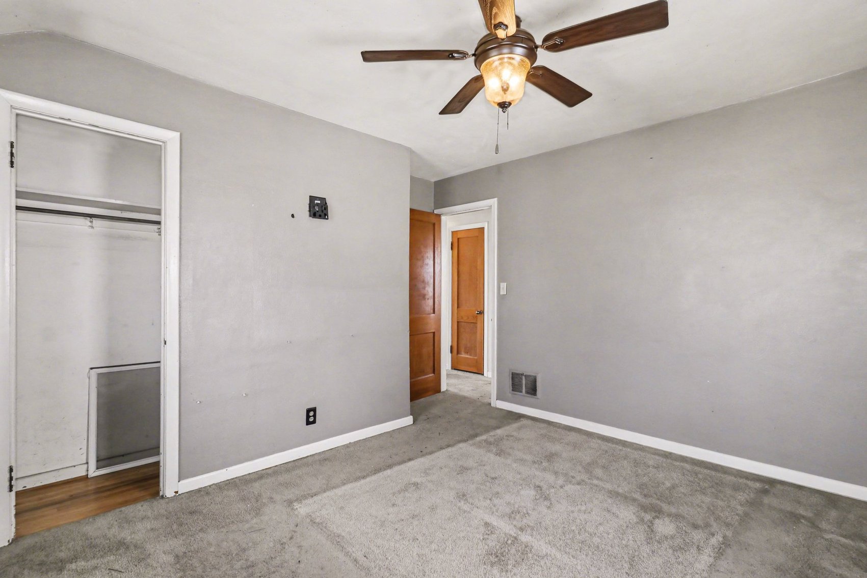 Image for MINIMUM BID AUCTION $39,000! 936 Atlantic Ave