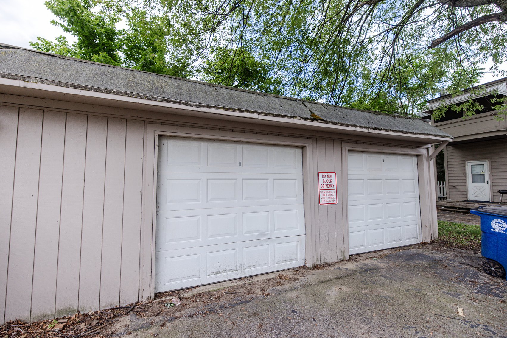 Image for MINIMUM BID AUCTION $49,000! 3522 Upton Ave