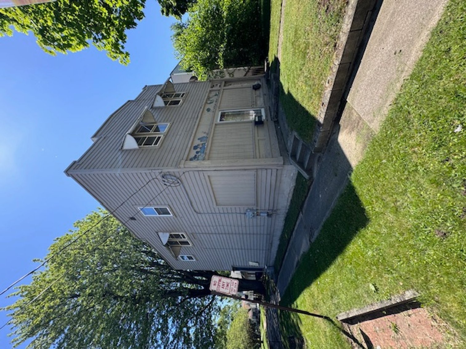 Image for MINIMUM BID AUCTION $49,000! 3522 Upton Ave