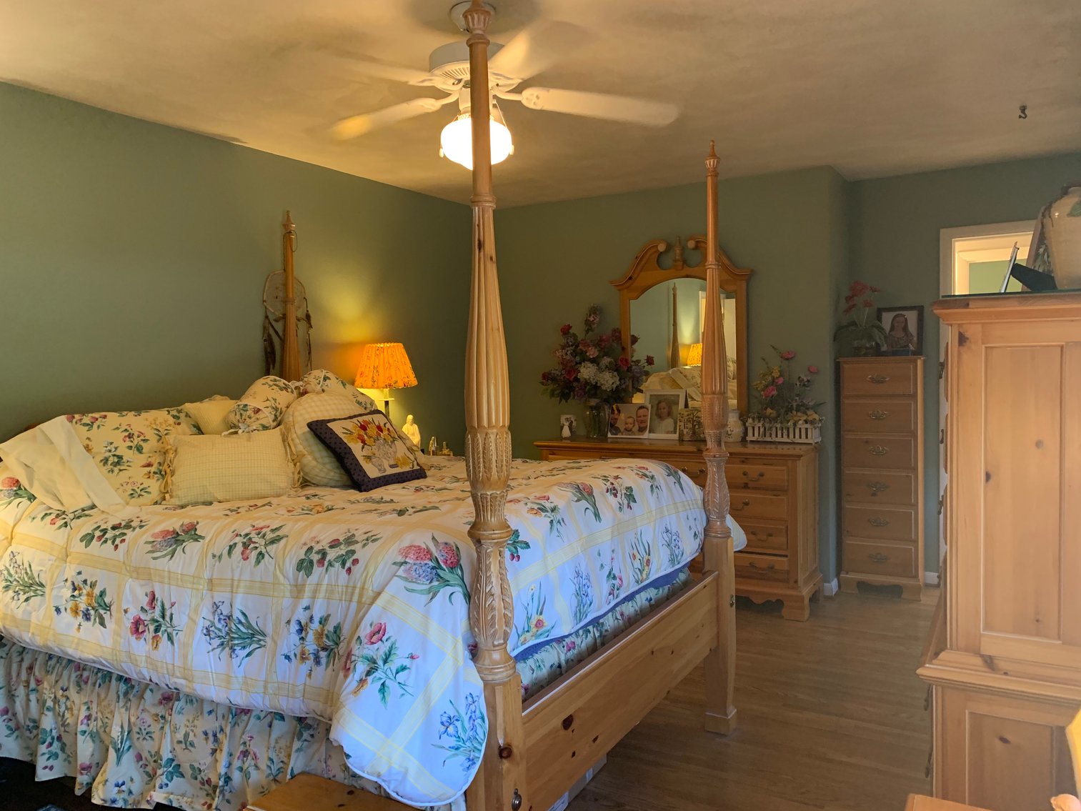 Image for MINIMUM BID AUCTION $225,000! 5930 N River Rd