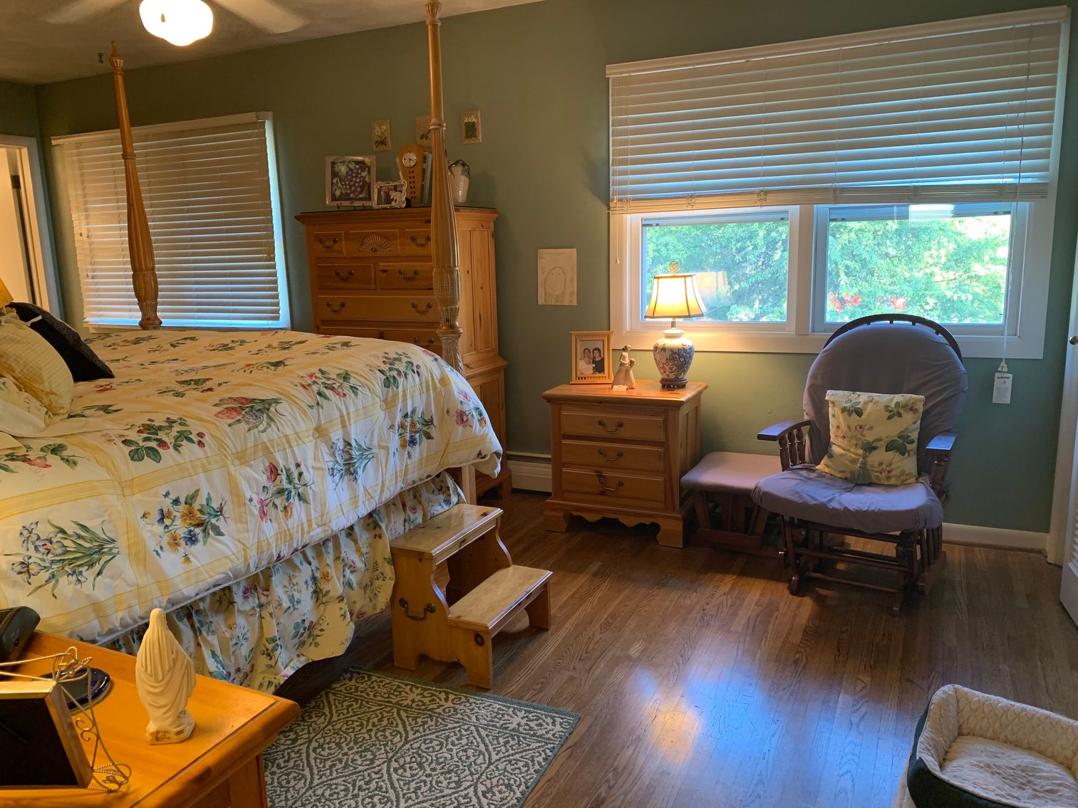 Image for MINIMUM BID AUCTION $225,000! 5930 N River Rd