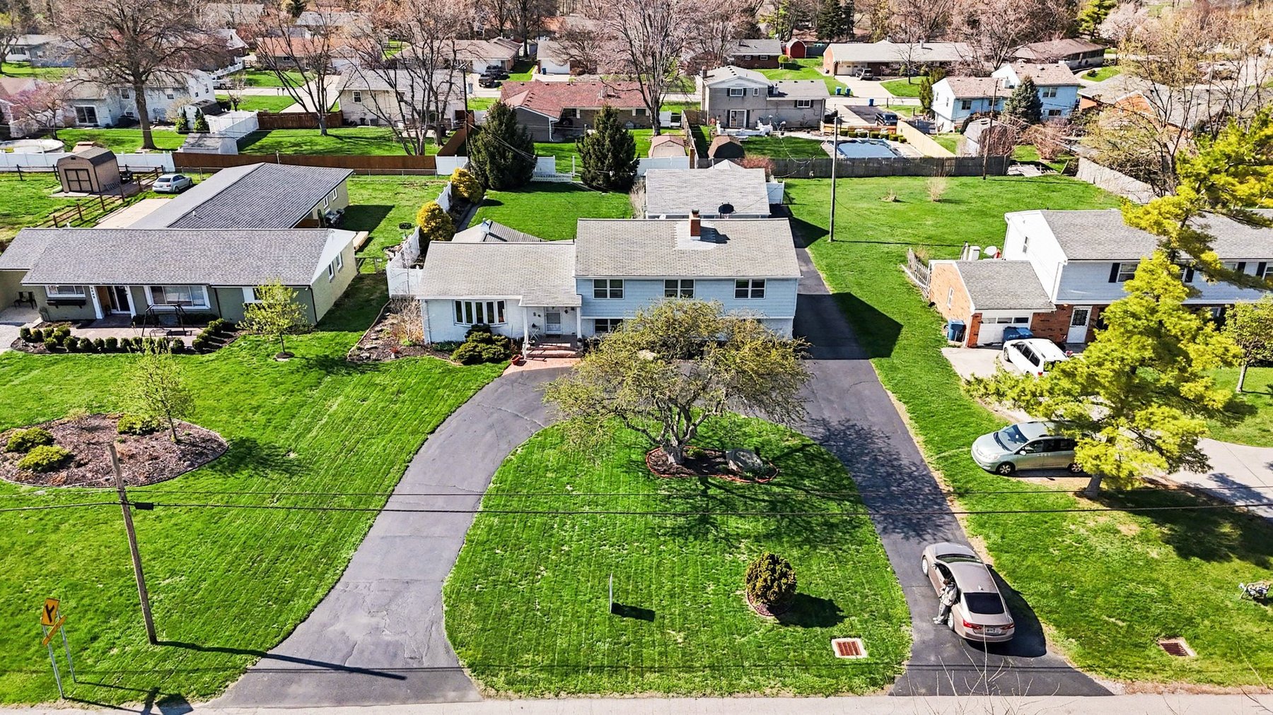 Image for MINIMUM BID AUCTION $225,000! 5930 N River Rd