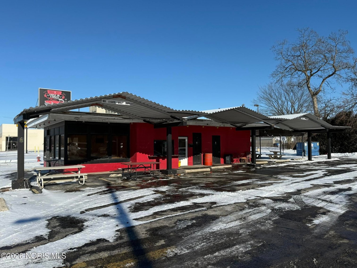 Image for MINIMUM BID AUCTION $90,000! 4820 Summit St