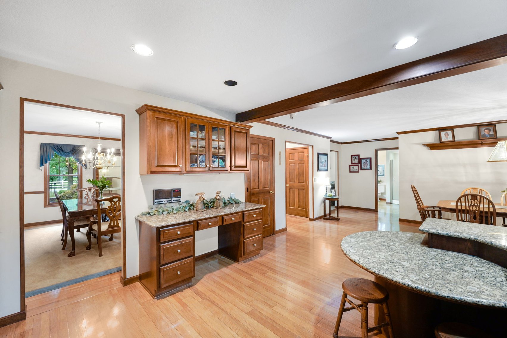 Image for SOLD PRIOR TO AUCTION! 940 Wentworth Ave