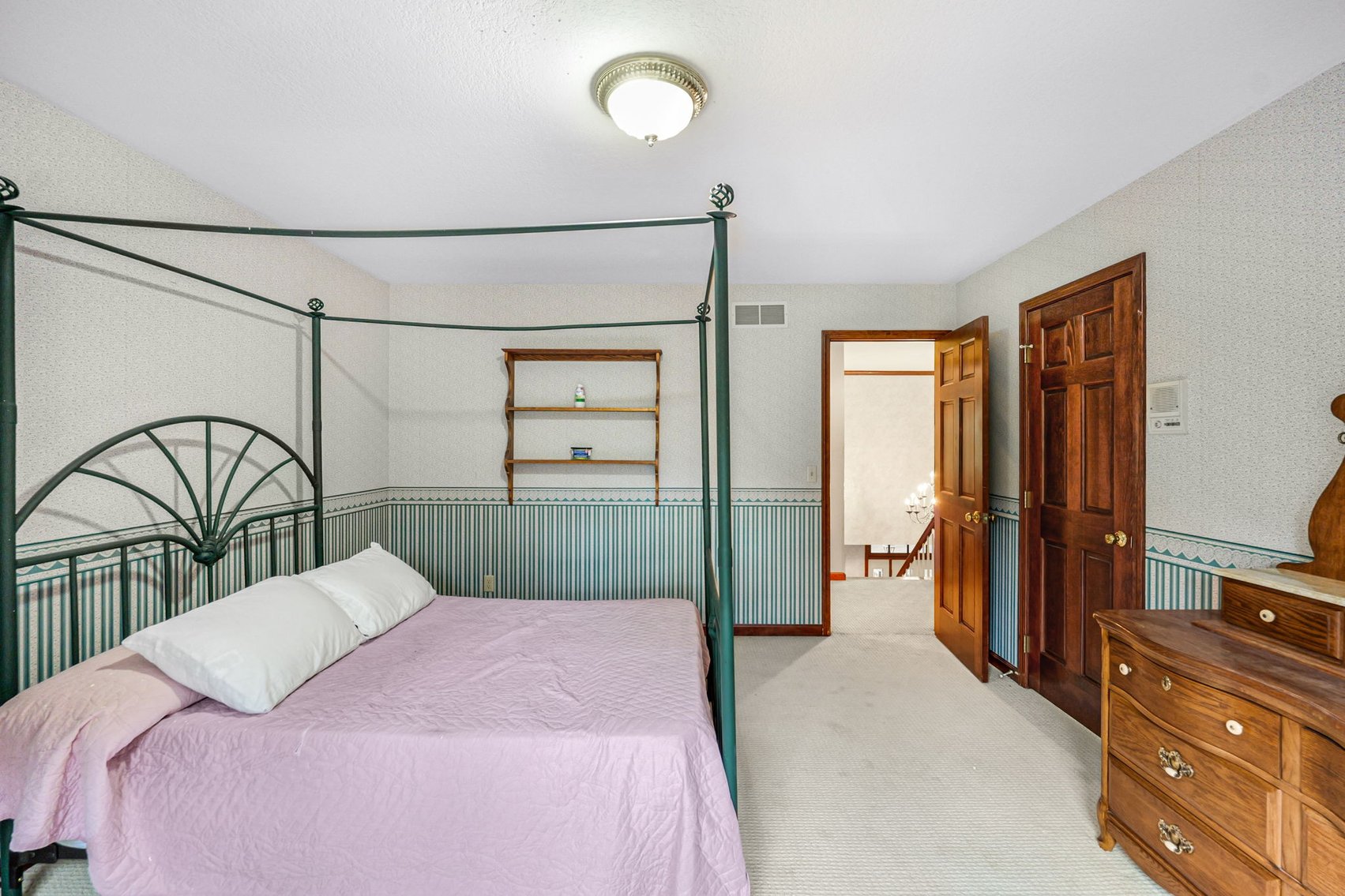 Image for SOLD PRIOR TO AUCTION! 940 Wentworth Ave