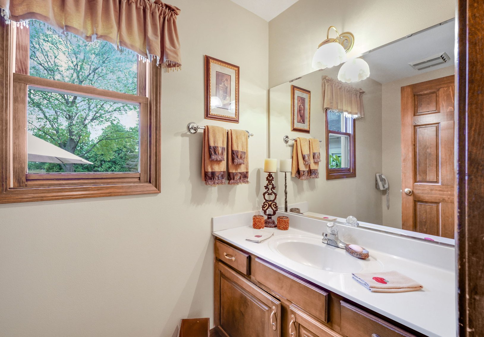 Image for SOLD PRIOR TO AUCTION! 940 Wentworth Ave