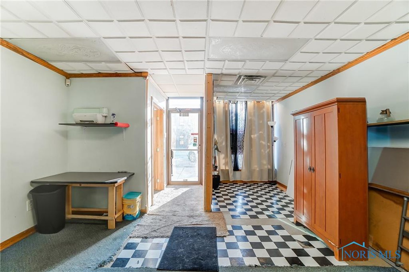 Image for MINIMUM BID AUCTION $99,000! 121 N Fulton St