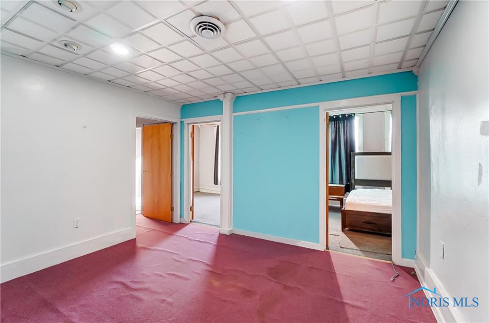 Image for MINIMUM BID AUCTION $99,000! 121 N Fulton St