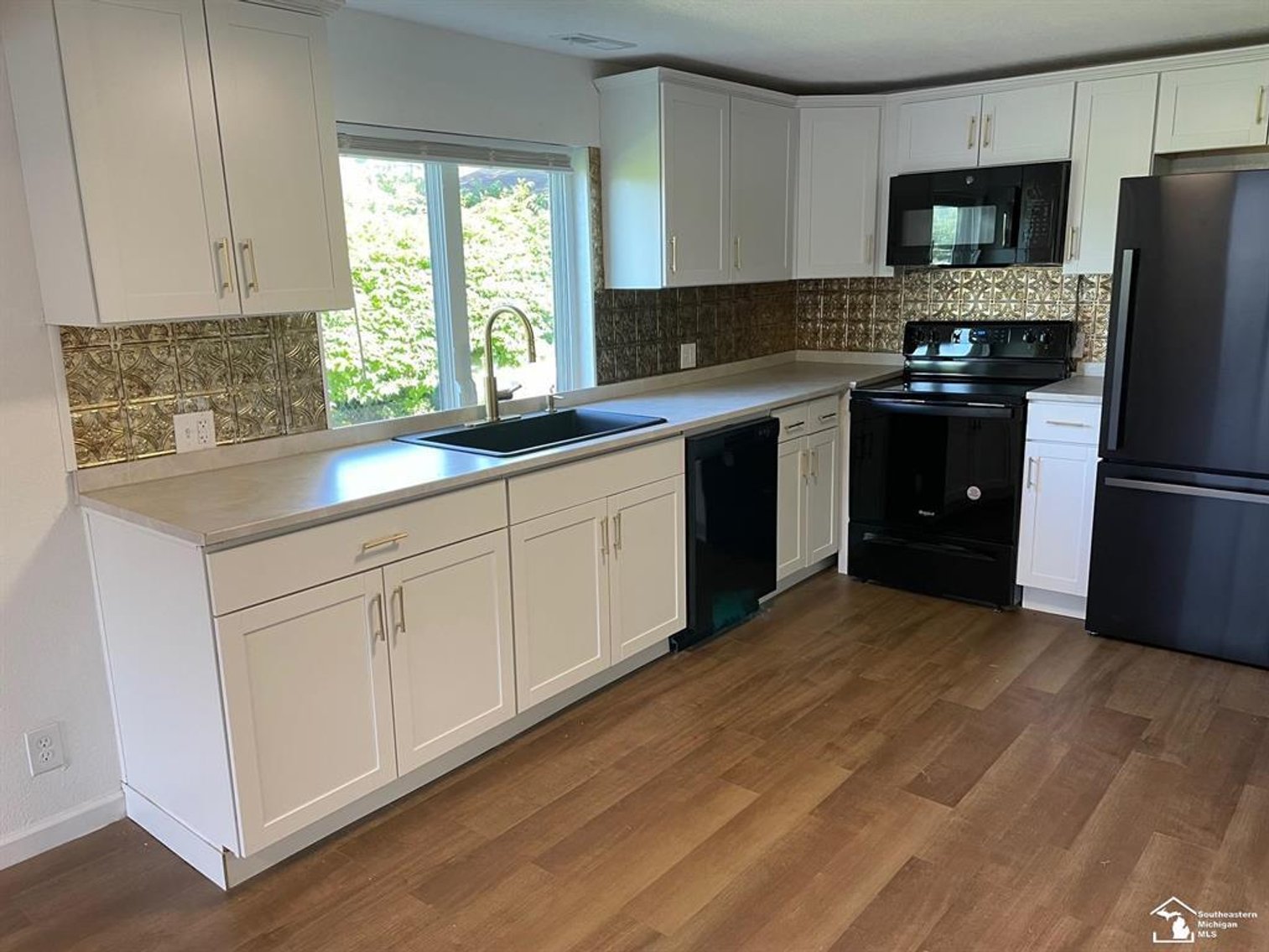 Image for MINIMUM BID AUCTION $99,000! 2650 GARY DR