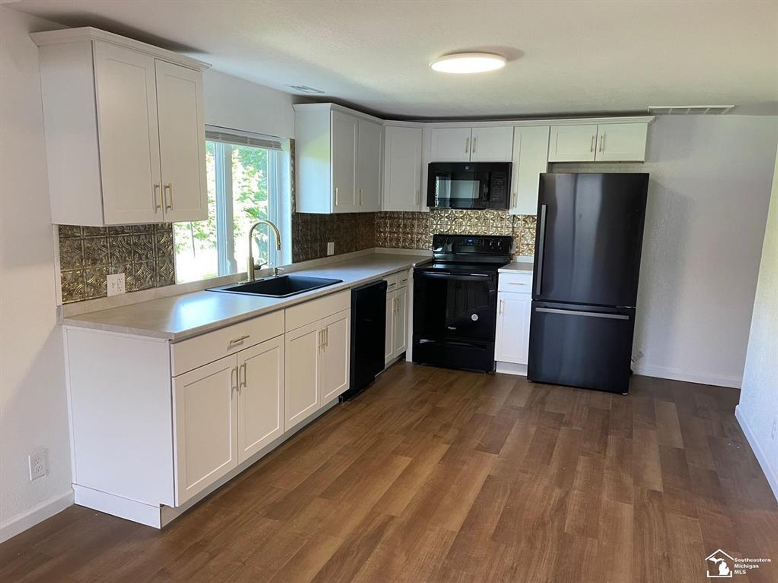 Image for MINIMUM BID AUCTION $99,000! 2650 GARY DR