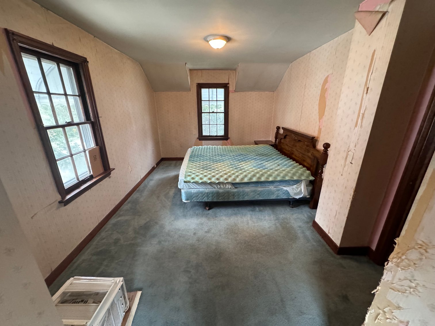 Image for MINIMUM BID AUCTION $19,000! 216 W Jackson St