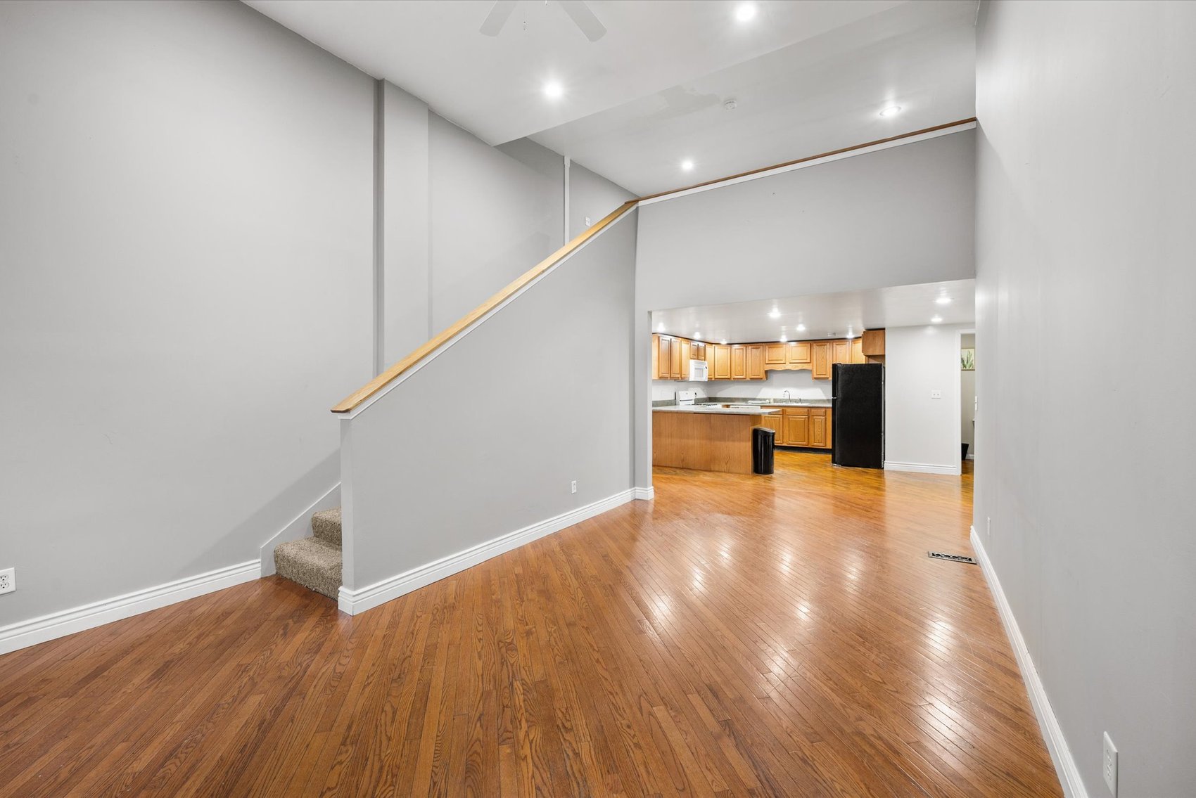 Image for MINIMUM BID AUCTION $170,000! 111 East St.