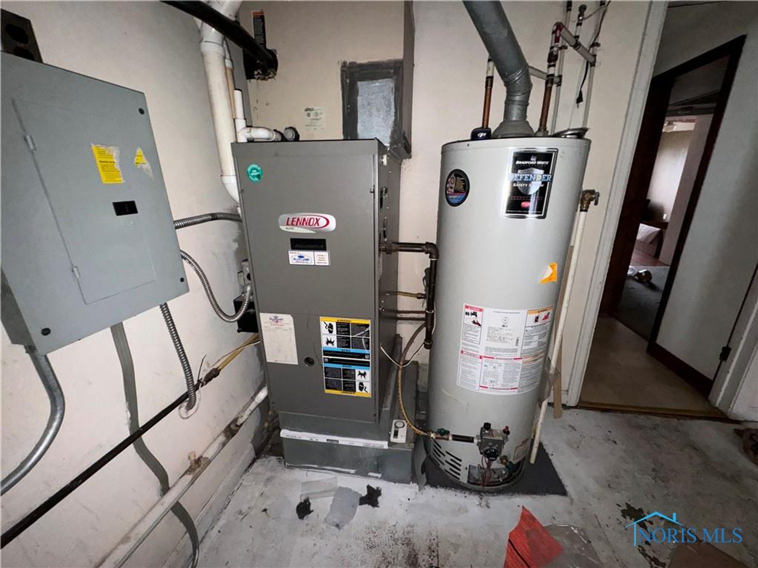 Image for MINIMUM BID AUCTION $70,000! 2227 Rood St