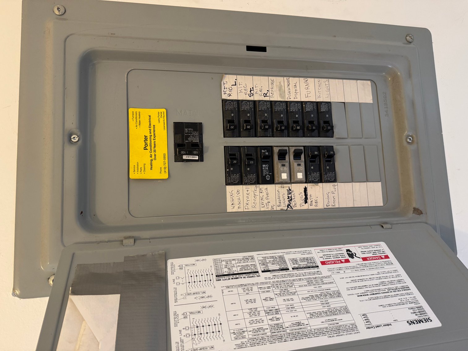 Image for MINIMUM BID AUCTION $19,000! 914 Moore St