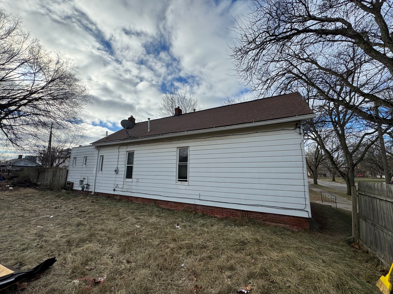 Image for MINIMUM BID AUCTION $19,000! 914 Moore St