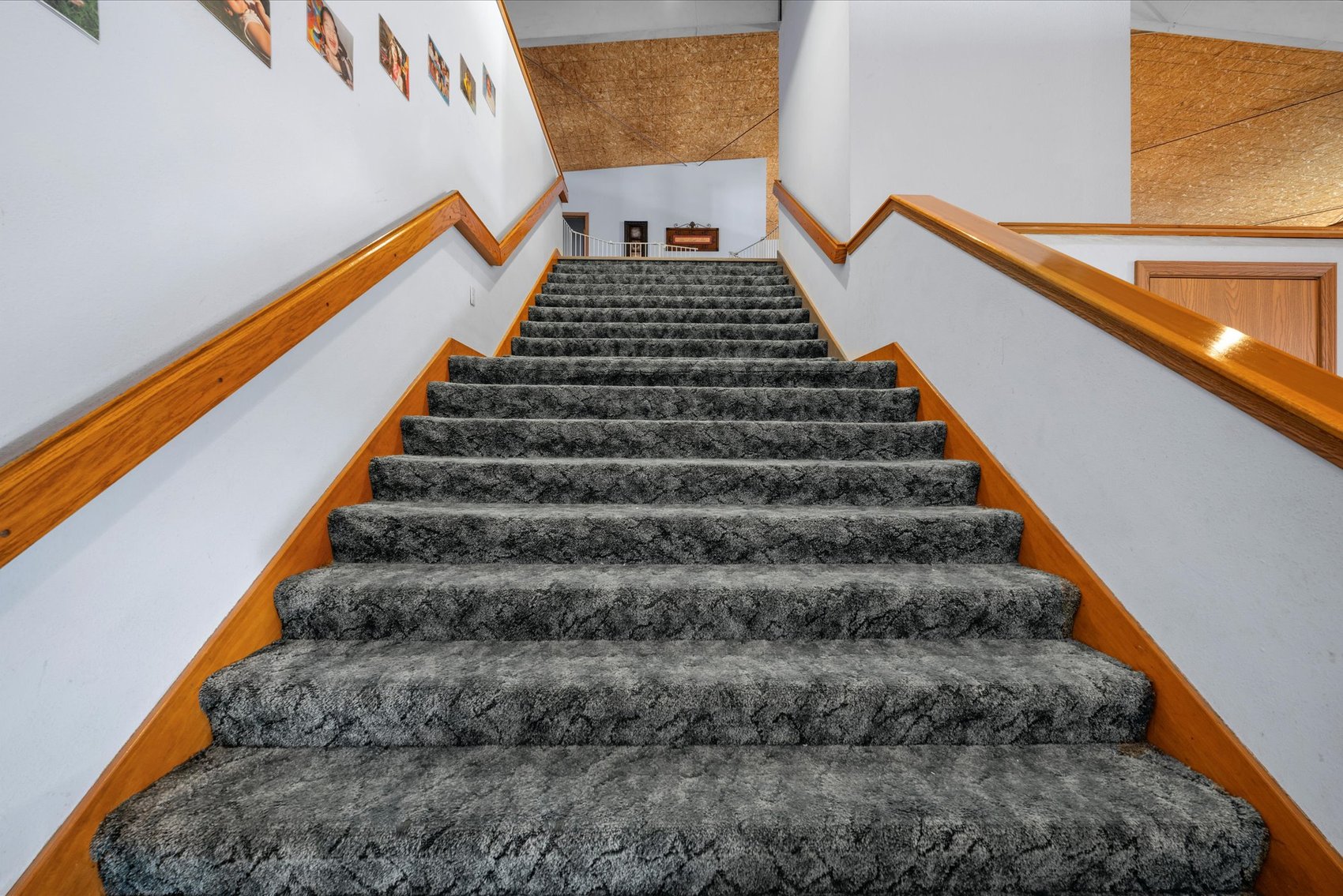 Image for MINIMUM BID AUCTION $499,000! 14614 King Rd