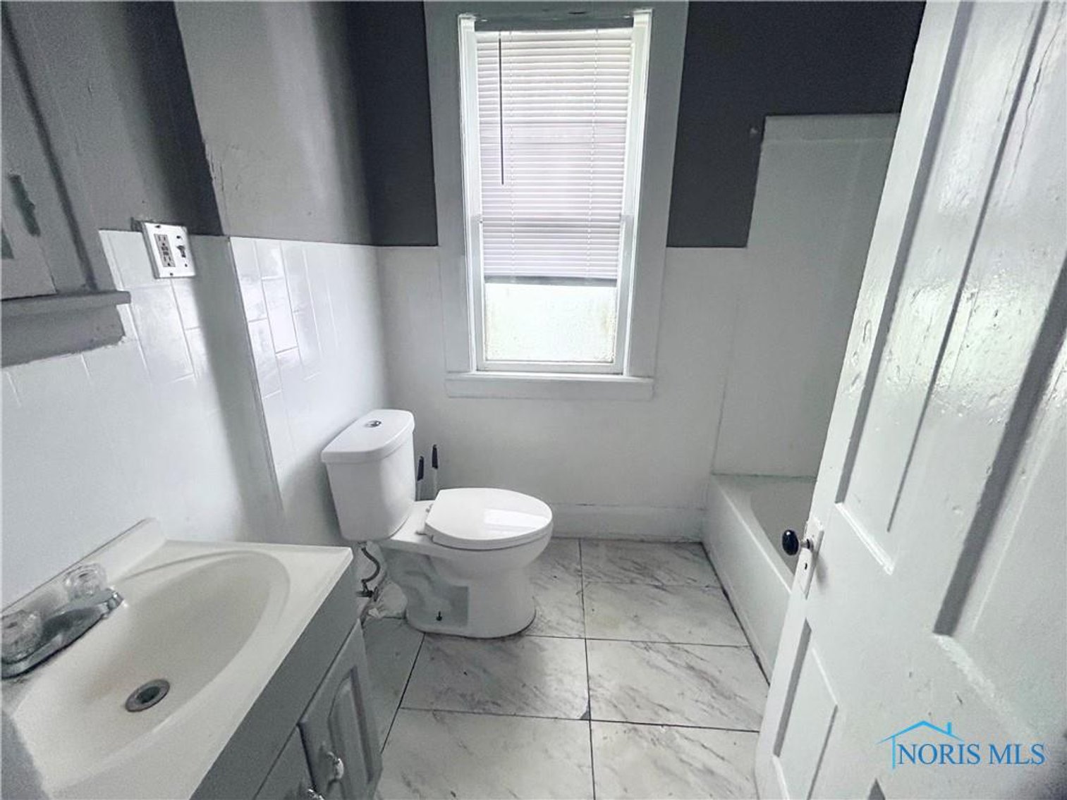 Image for SOLD PRIOR TO AUCTION ! 918 Walnut St