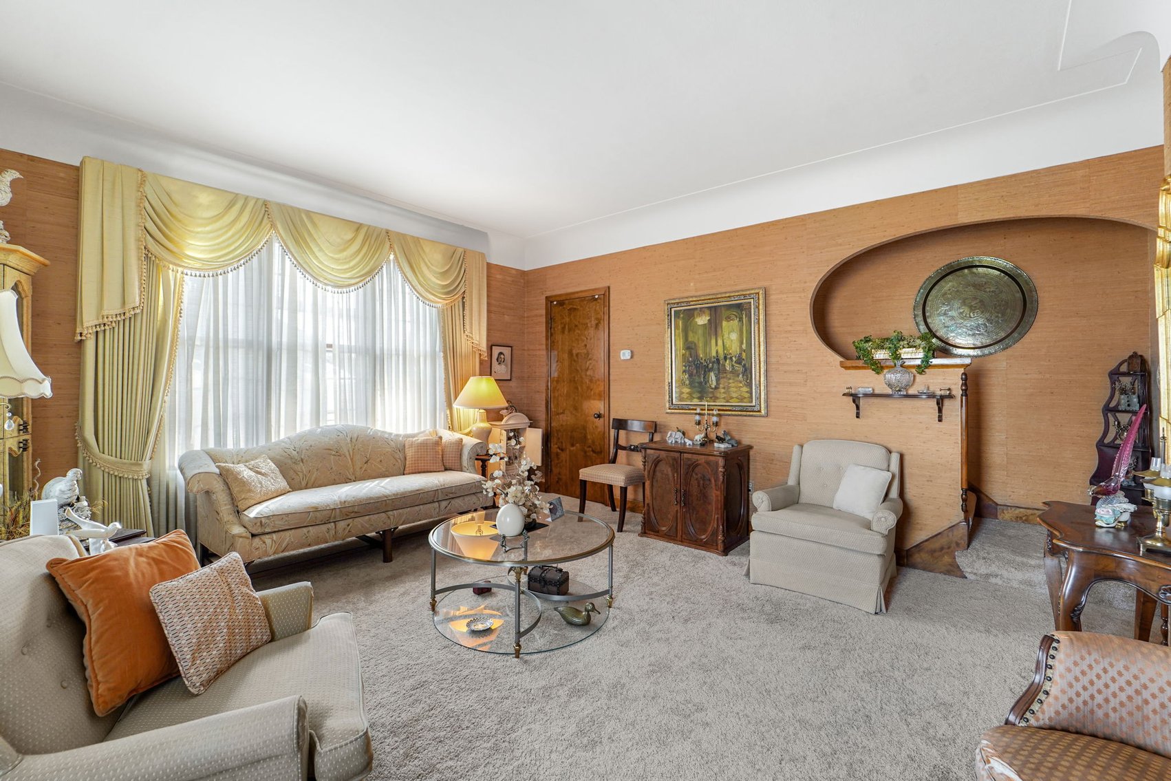 Image for MINIMUM BID AUCTION $900,000! 3133 Edgewood Rd