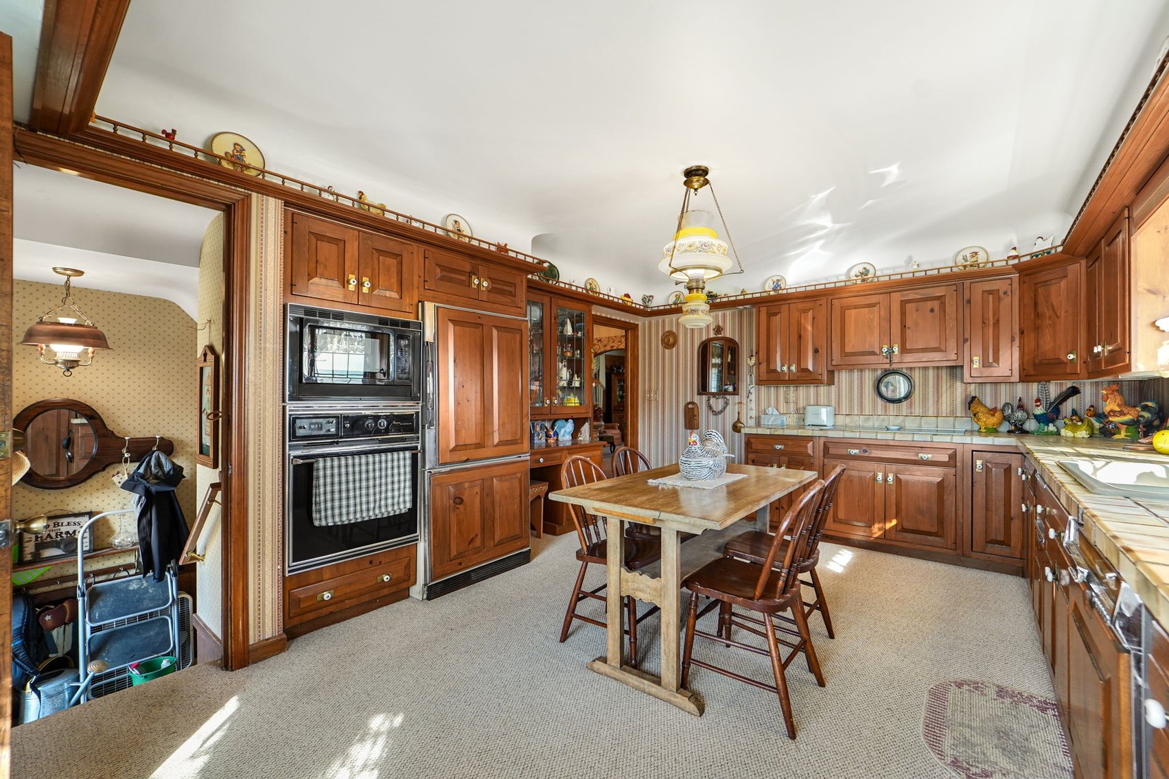 Image for MINIMUM BID AUCTION $900,000! 3133 Edgewood Rd