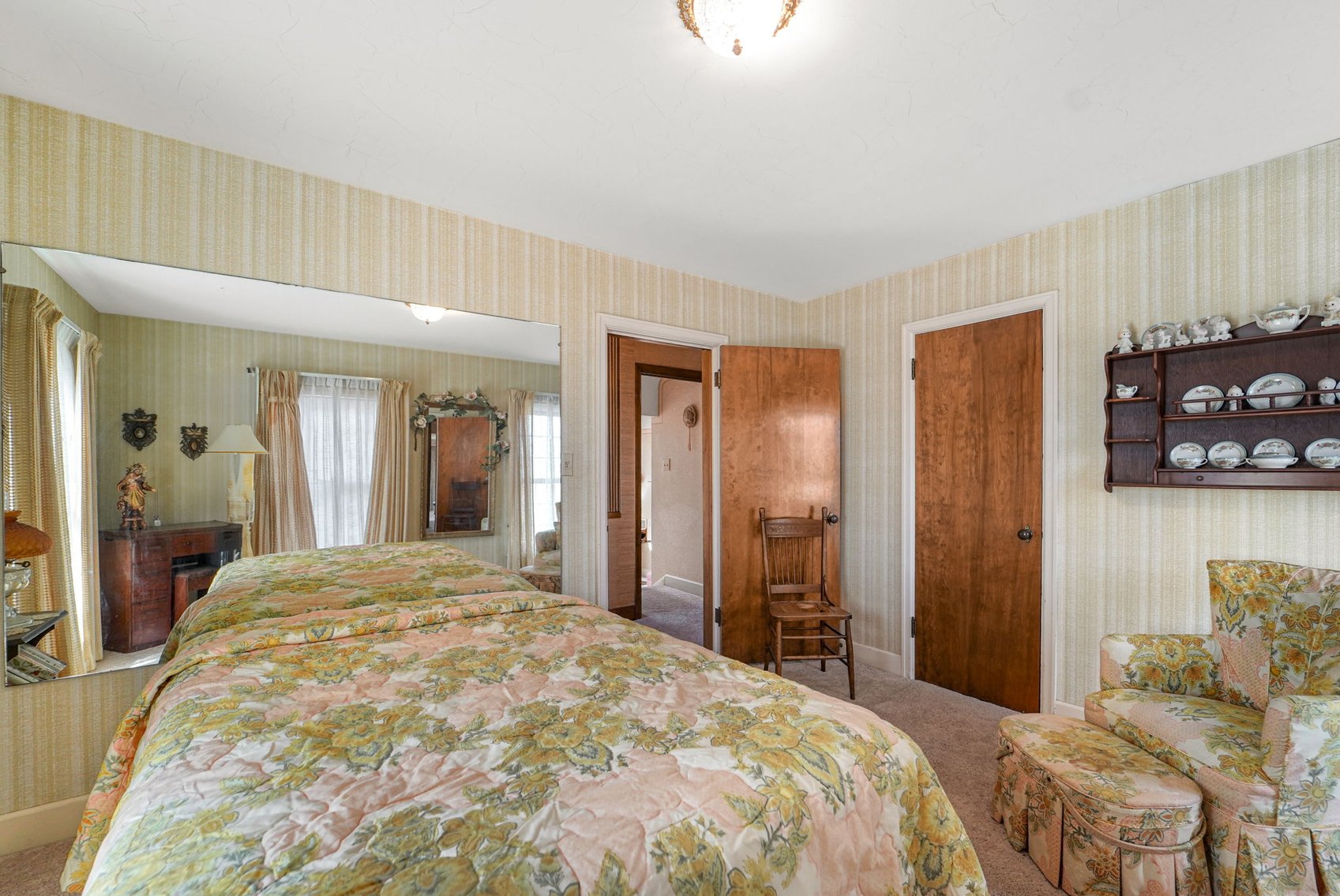 Image for MINIMUM BID AUCTION $900,000! 3133 Edgewood Rd