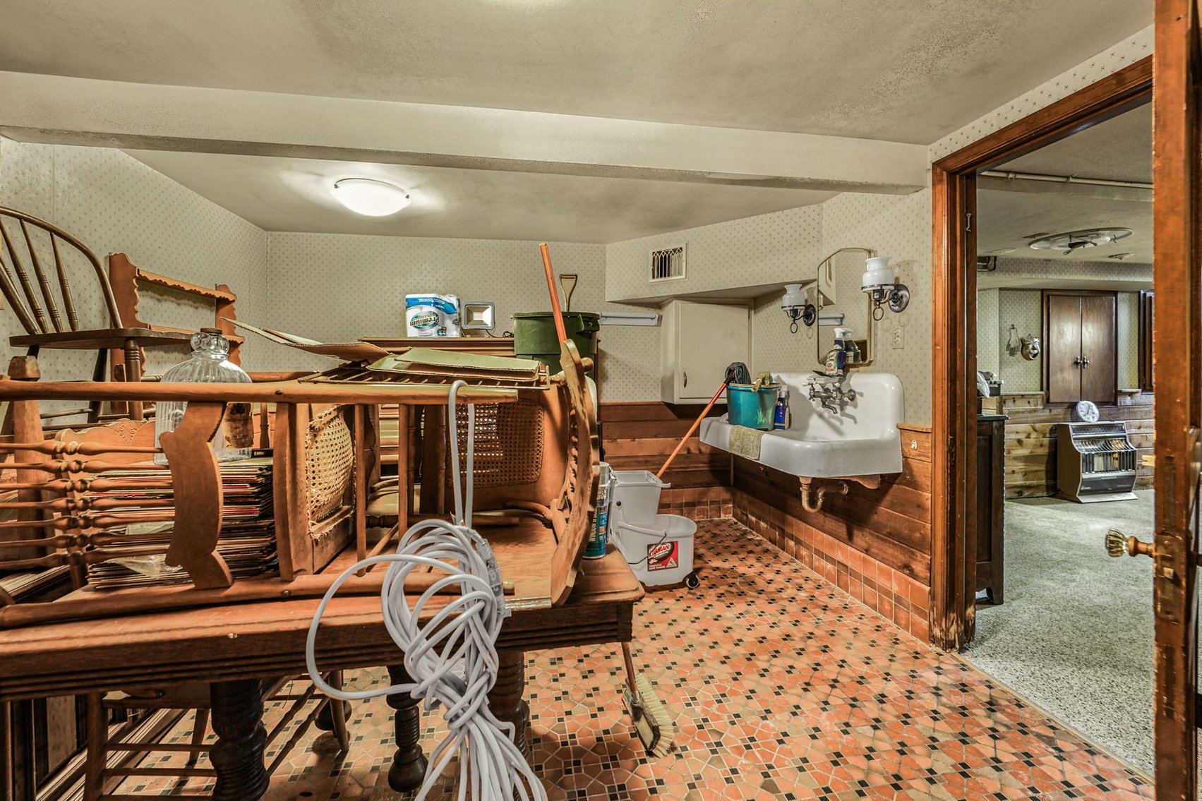 Image for MINIMUM BID AUCTION $900,000! 3133 Edgewood Rd