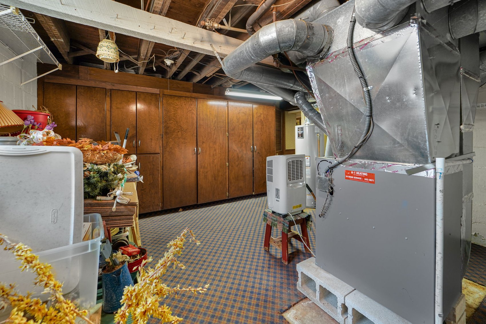 Image for MINIMUM BID AUCTION $900,000! 3133 Edgewood Rd