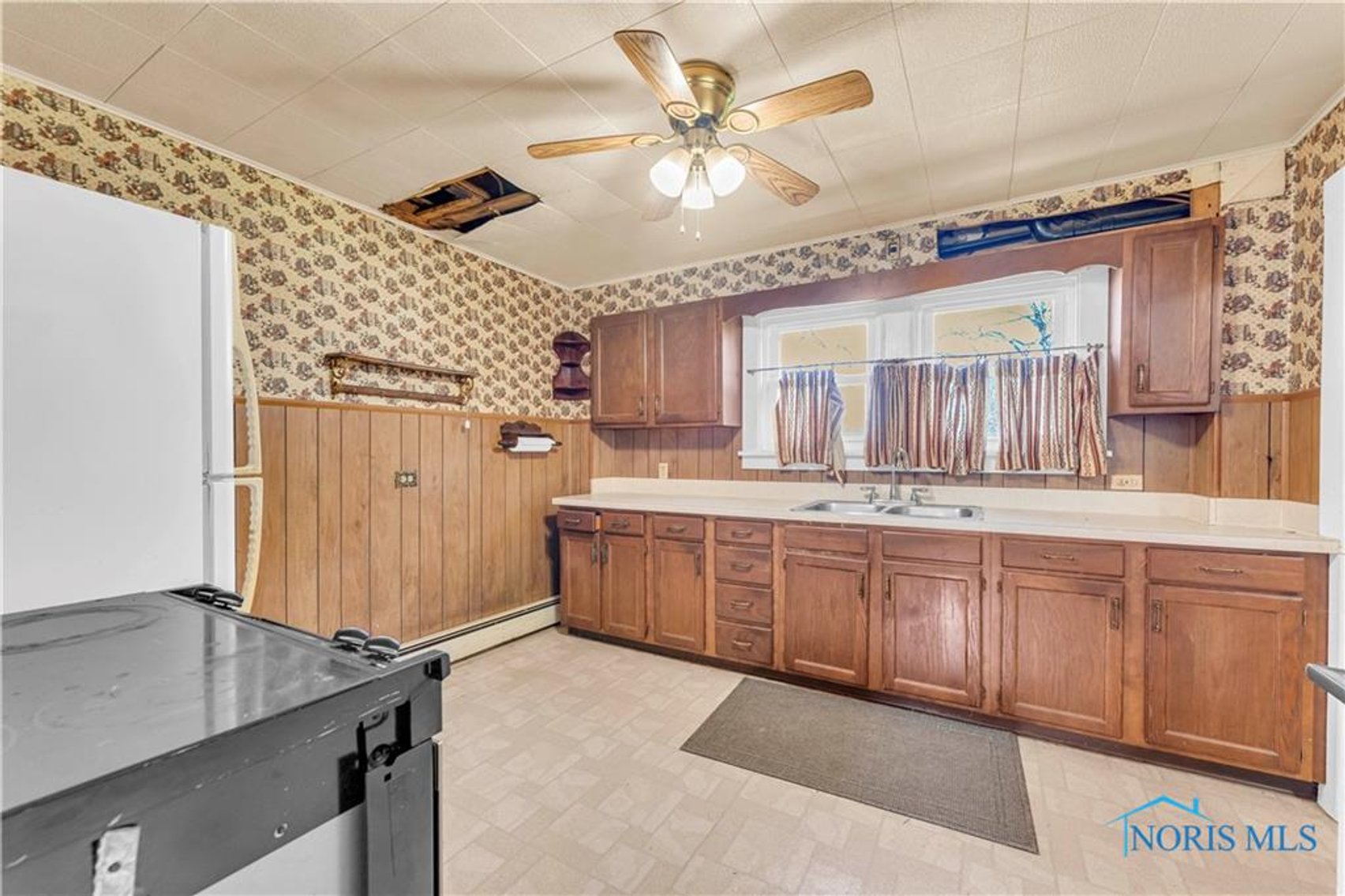 Image for MINIMUM BID AUCTION $125,000! 5315 Jaycox