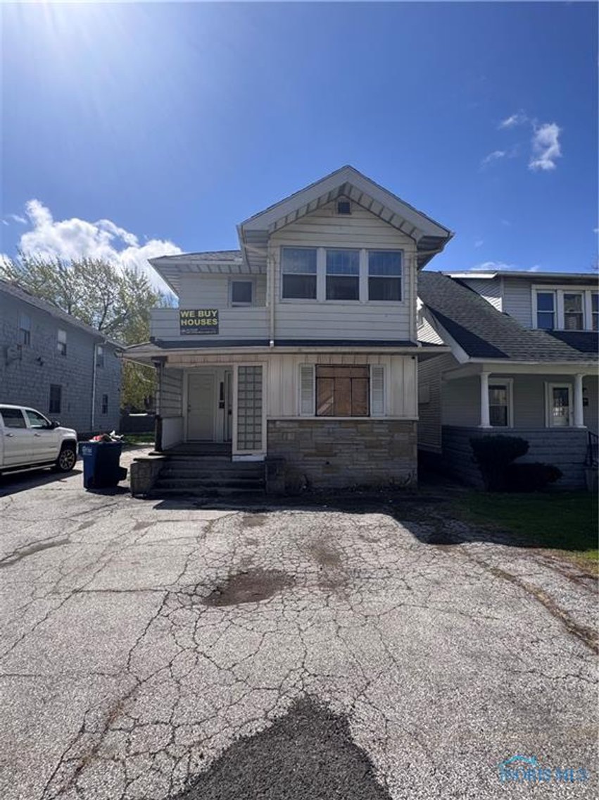 Image for MINIMUM BID AUCTION $49,000! 1327 W. Sylvania Ave