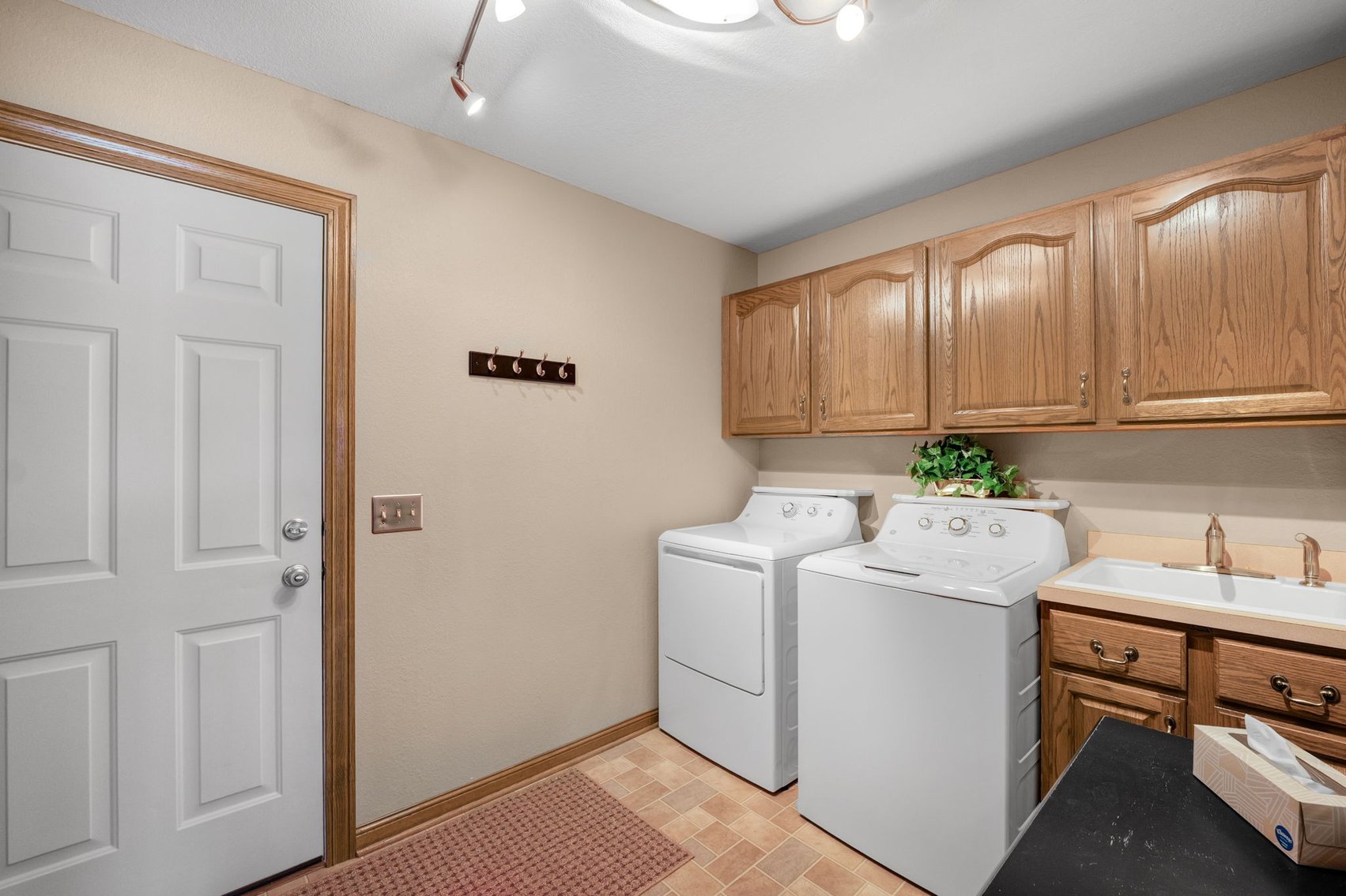 Image for MINIMUM BID AUCTION $399,000! 9114 Oak Valley Rd