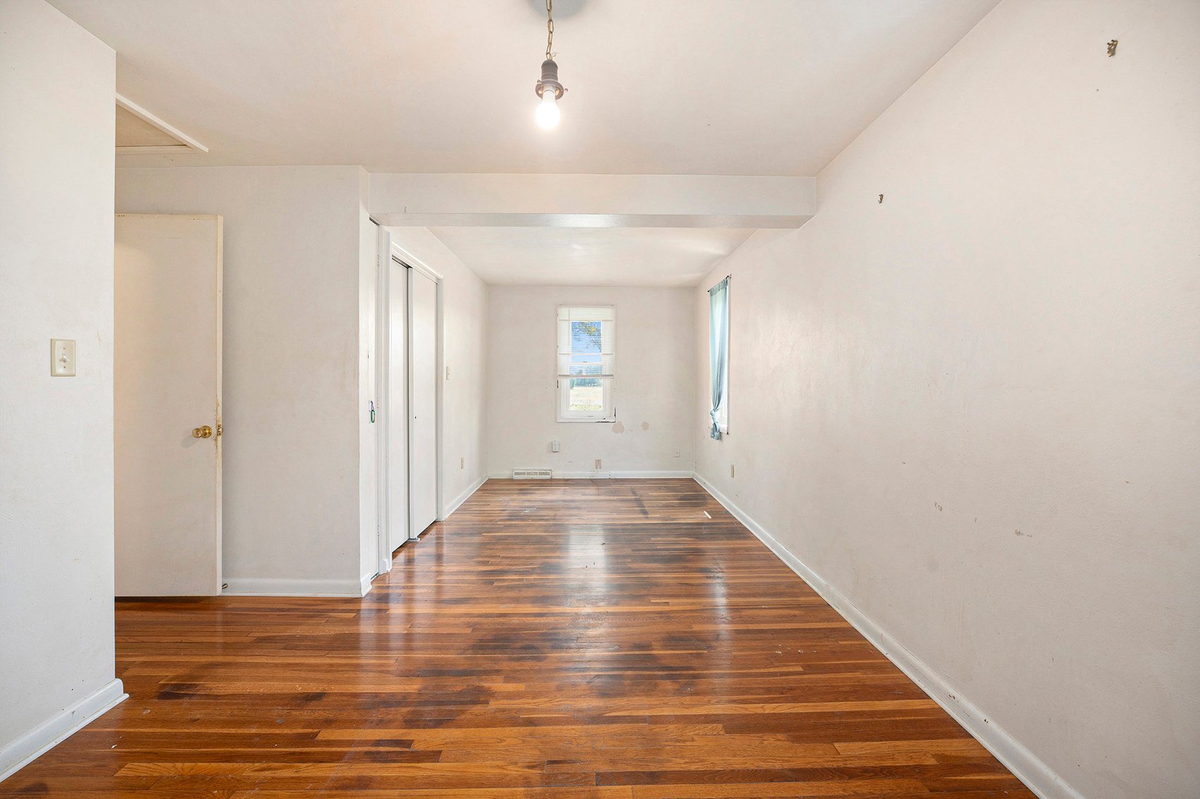 Image for MINIMUM BID AUCTION $159,000! 4264 County Road 5