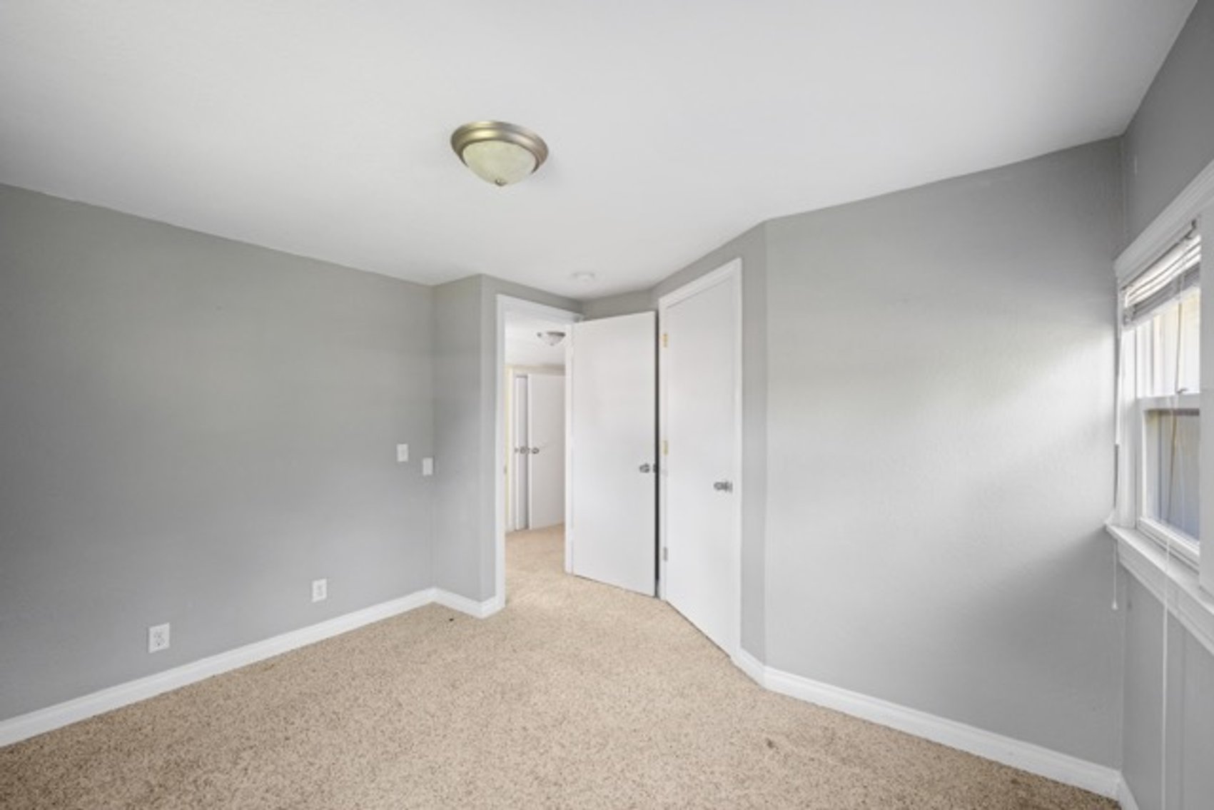 Image for MINIMUM BID AUCTION $119,000! 3157 Maplewood