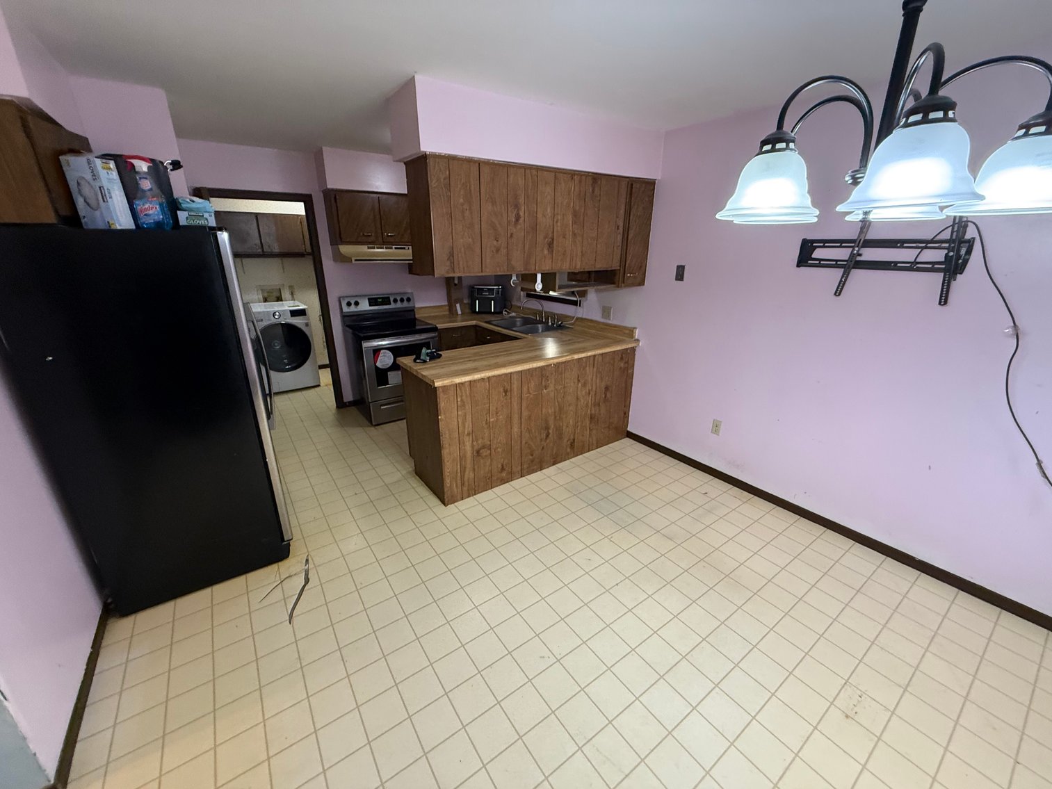 Image for MINIMUM BID AUCTION $69,000! 4924 Roywood