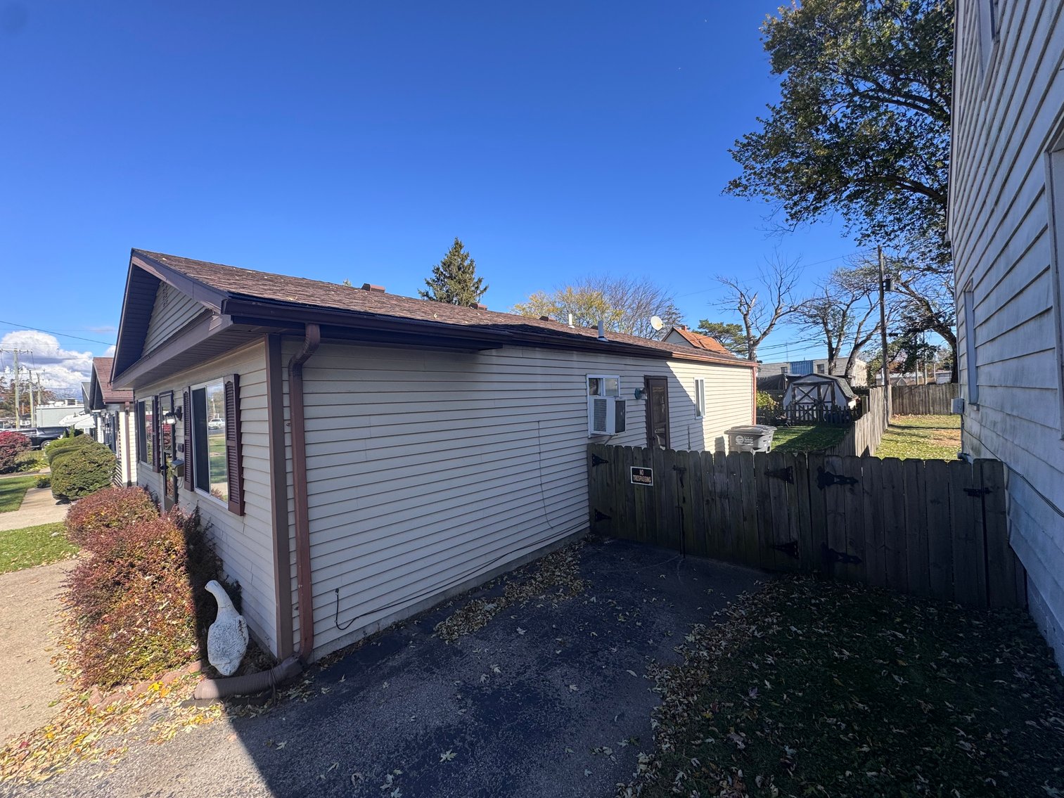 Image for MINIMUM BID AUCTION $69,000! 4924 Roywood