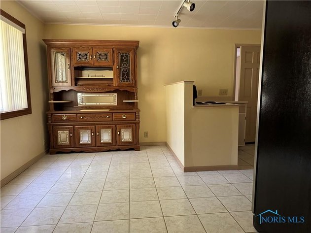 Image for MINIMUM BID AUCTION $150,000! 7944 Hill Ave