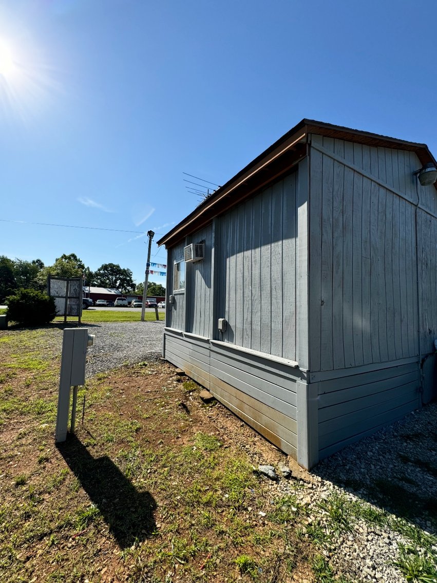 Image for Commercial Lot, Zoned B-2, Located in a High Traffic Area on Hwy 135 in Corydon-4595 Hwy 135 NE-ONLINE AUCTION ONLY