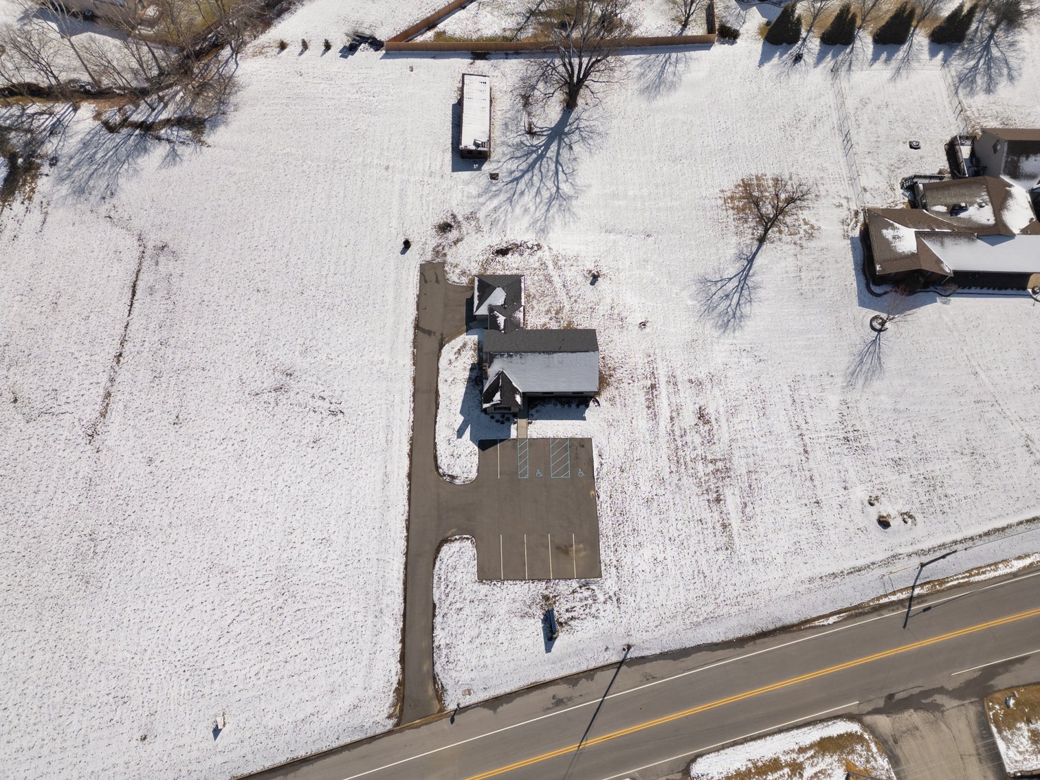 Image for New Albany Commercial Real Estate Auction; 4932 Charlestown Rd; ONLINE AUCTION ONLY