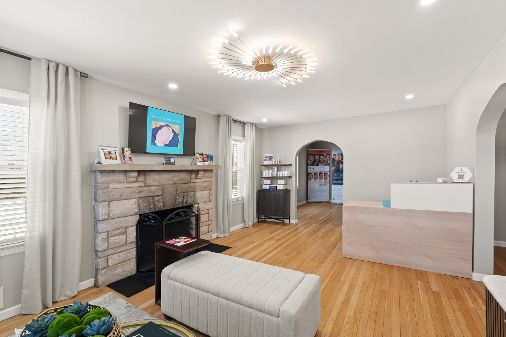 Image for New Albany Commercial Real Estate Auction; 4932 Charlestown Rd; ONLINE AUCTION ONLY