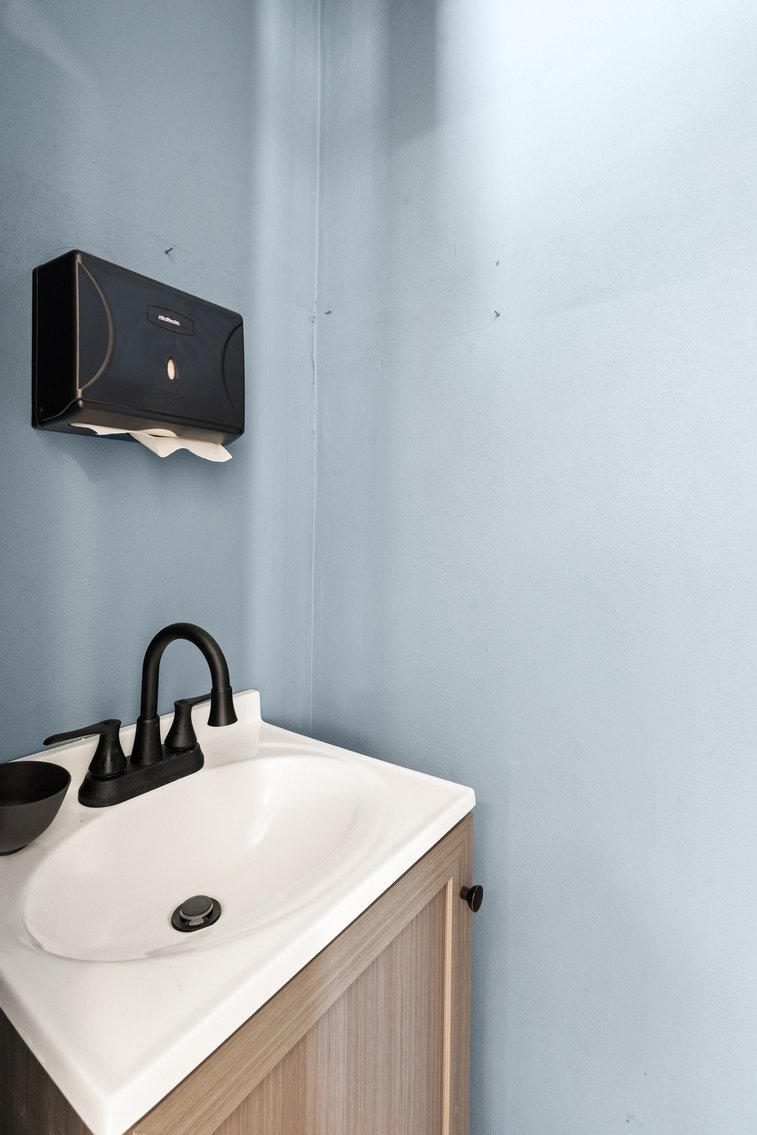 Image for New Albany Commercial Real Estate Auction; 4932 Charlestown Rd; ONLINE AUCTION ONLY