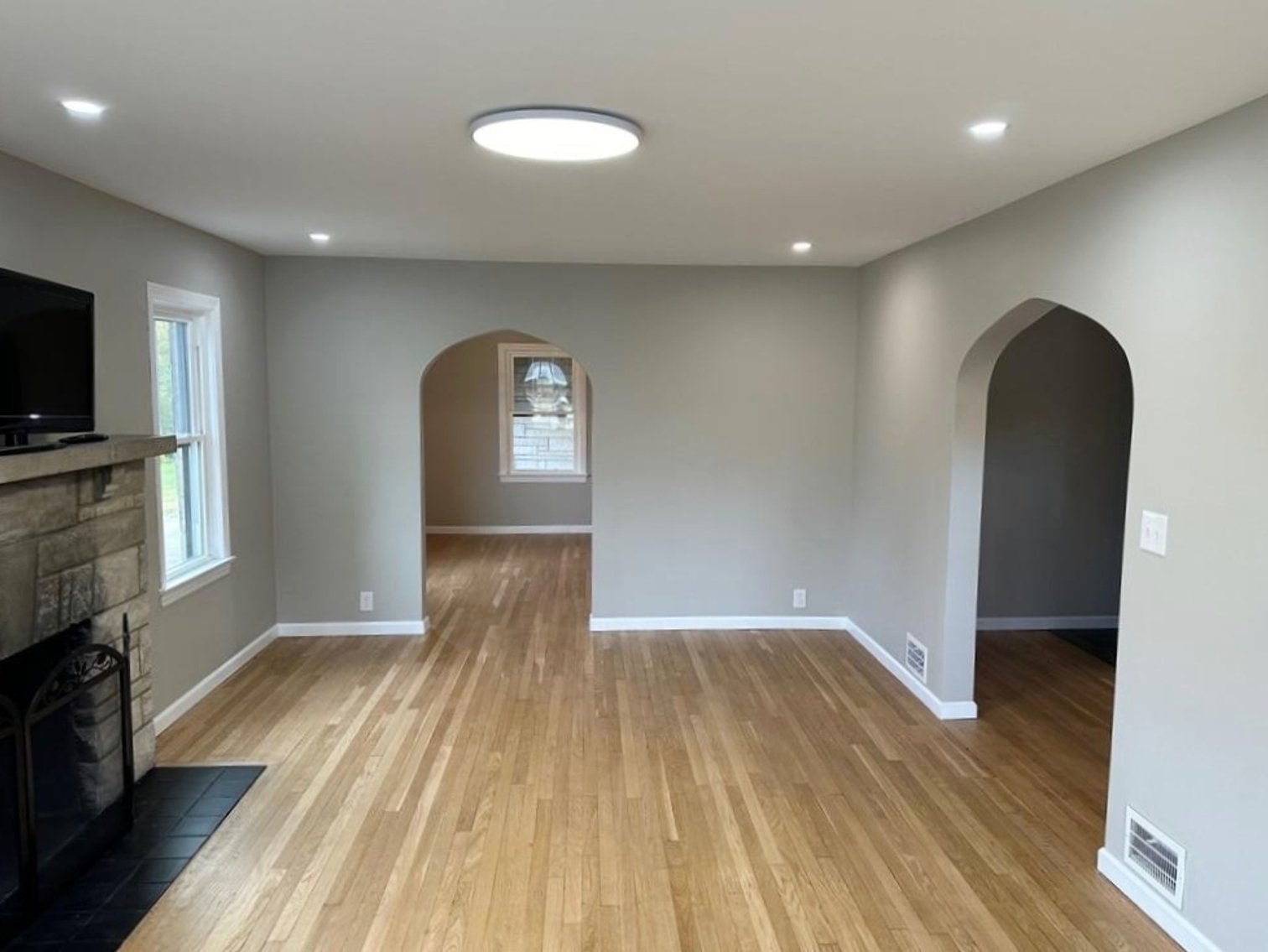 Image for New Albany Commercial Real Estate Auction; 4932 Charlestown Rd; ONLINE AUCTION ONLY